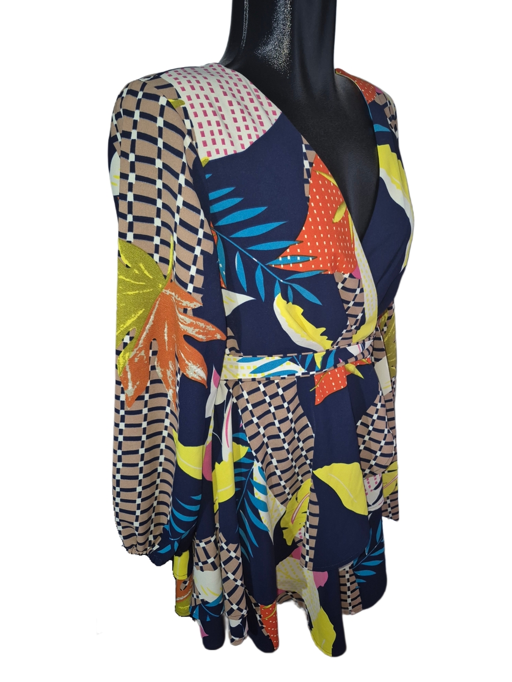 Colorful Geometric Abstract Wrap Style Swing Skater Belted Dress Size M - Picture 3 of 6